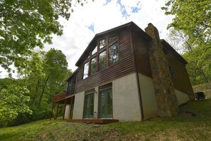 Casa, várias camas (Healing House - Healing Escape) | Fachada