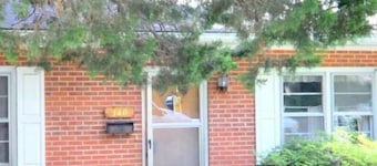 Castle View - A Rancher With a View!