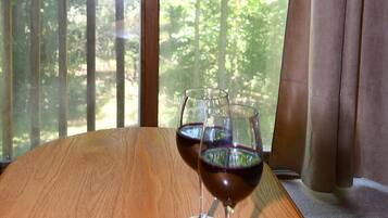 House, Multiple Beds (Lazy Bear Retreat - Classic Cabin! ) | View from property
