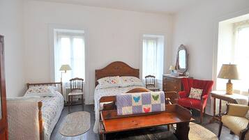 House, Multiple Beds (Manor at Berkeley Springs) | 5 bedrooms, individually decorated, individually furnished, Internet