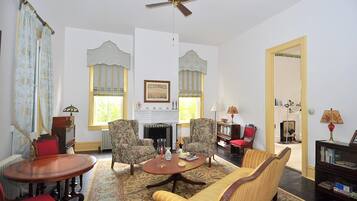 House, Multiple Beds (Manor at Berkeley Springs) | Living area | 42-inch TV with cable/satellite channels