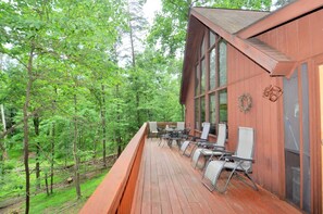 Baita, letti multipli (Fox Hollow - Cozy Den with a Hot Tub ) | Parco della struttura
