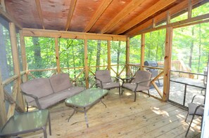 House, Multiple Beds (Trails End River Retreat - Riverside) | Property grounds - Trails End River Retreat - Riverside (Great Cacapon)