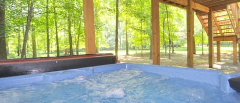 منزل - عدة أسرّة (Trails End River Retreat - Riverside) | 3 عدّة غرف نوم وملاءات أسرّة