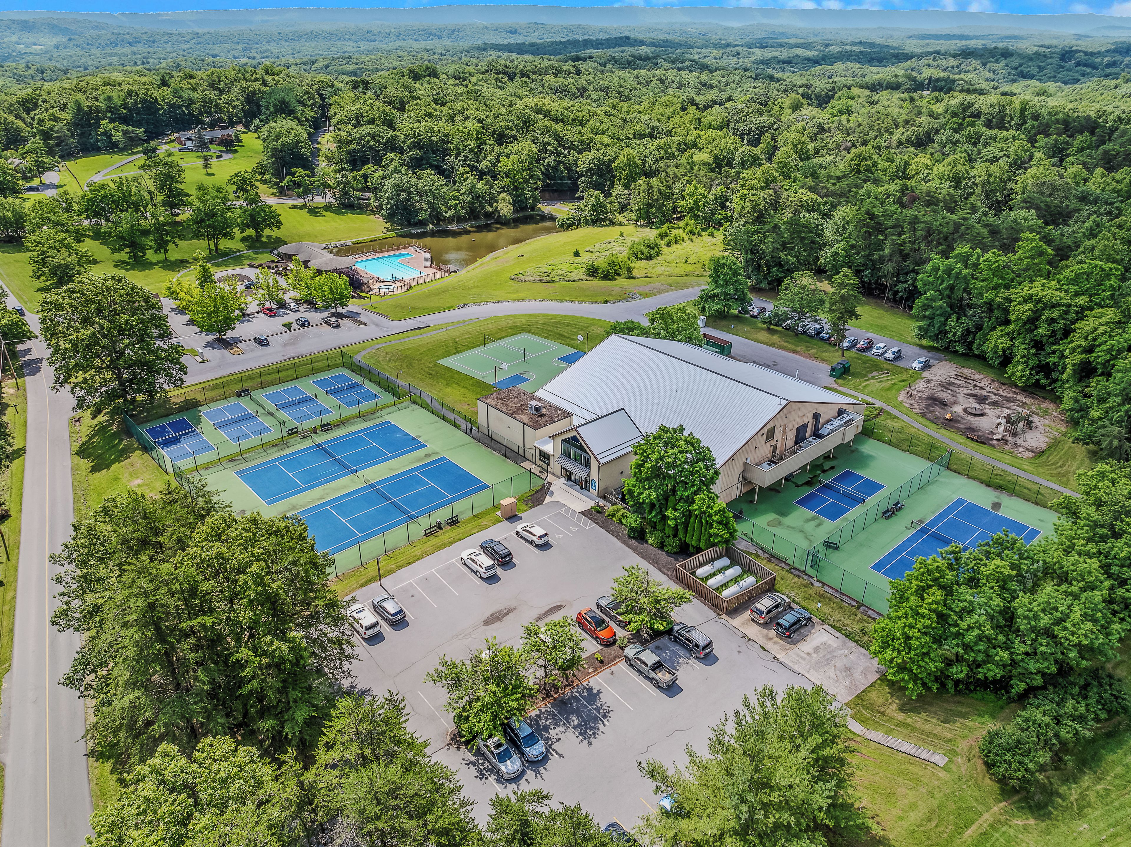 Tennis court
