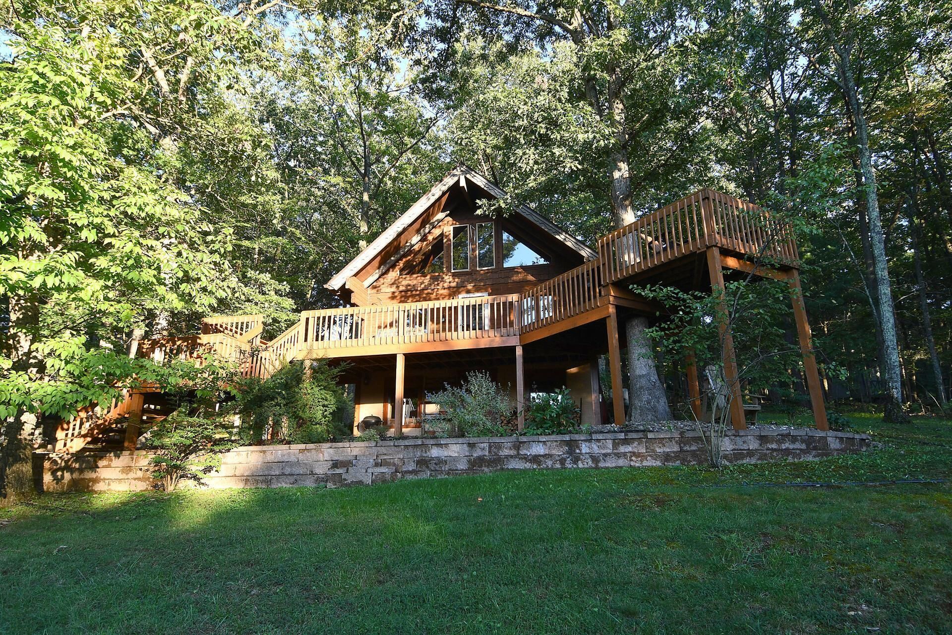House, Multiple Beds (The Outlook - A Majestic View!) | Exterior