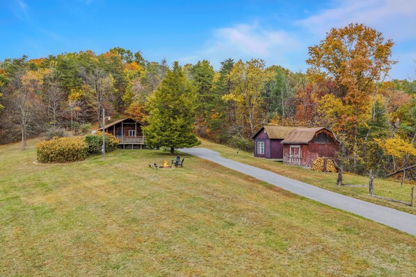 Unclassified image, 1 of 30, button - Whispering Hills - Couples Getaway (Berkeley Springs)