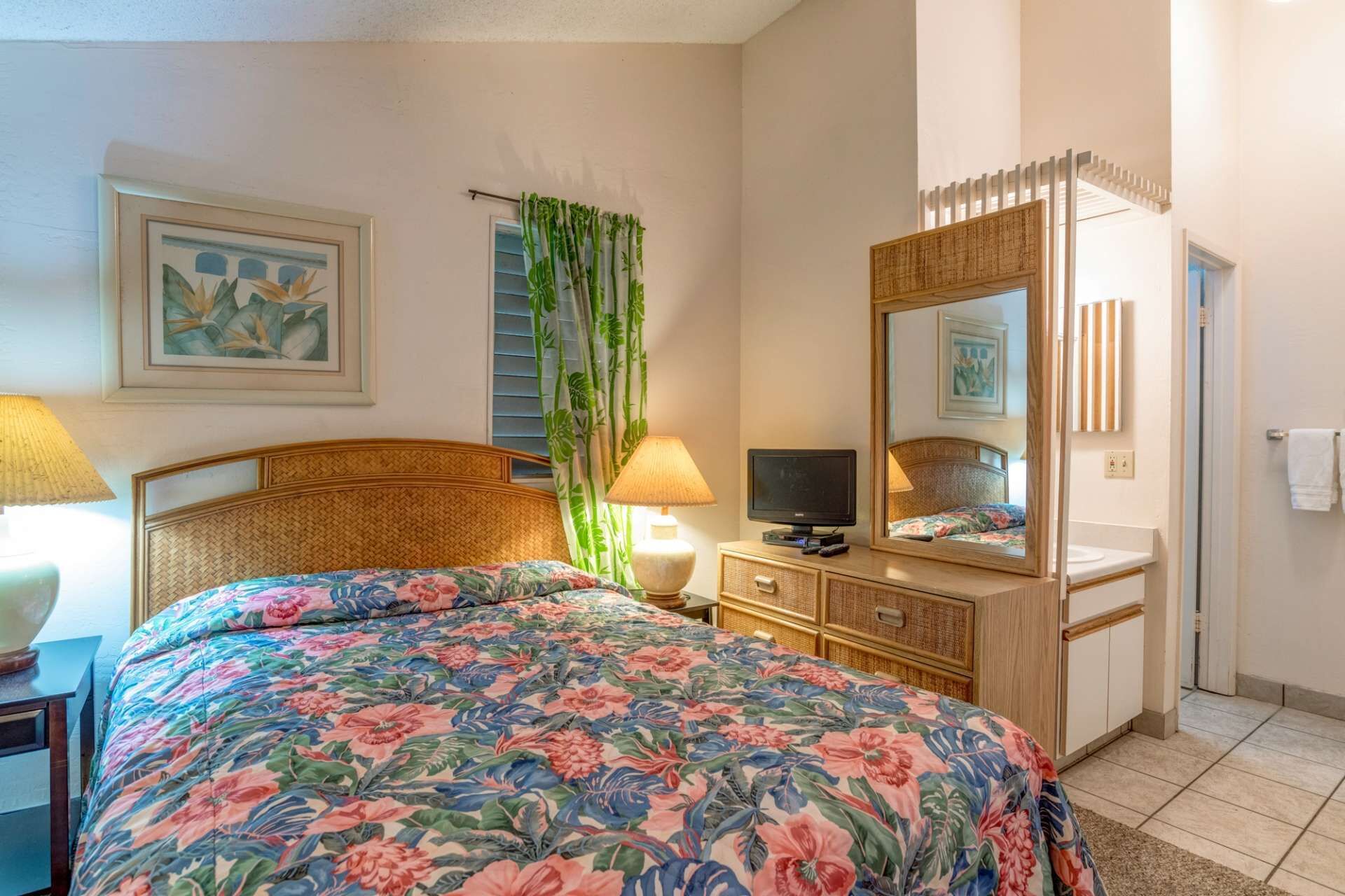 2 bedrooms, iron/ironing board, WiFi