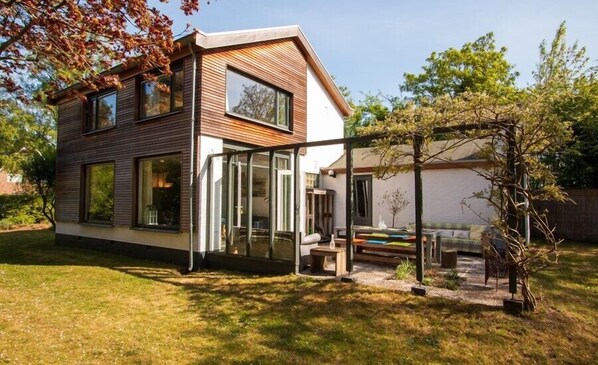 Exterior - Duindoornweg 7 holiday home with large garden on unique spot (Nieuw-Haamstede)