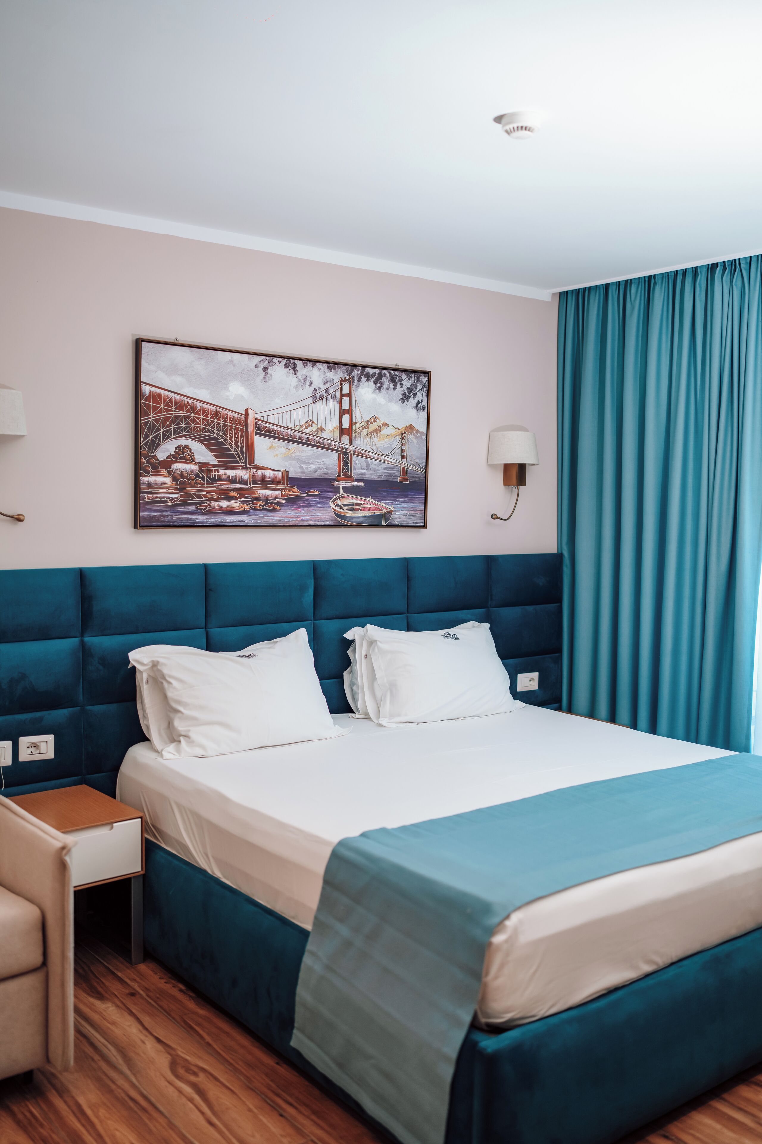 Triple Room with Land View | Lydisolert, wi-fi (inkludert) og sengetøy