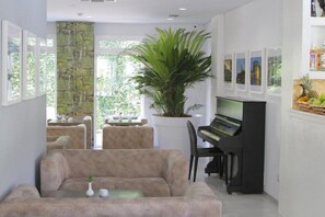 Flat-screen TV - Dyrrah (Durres)