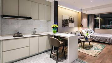 Stovetop, electric kettle