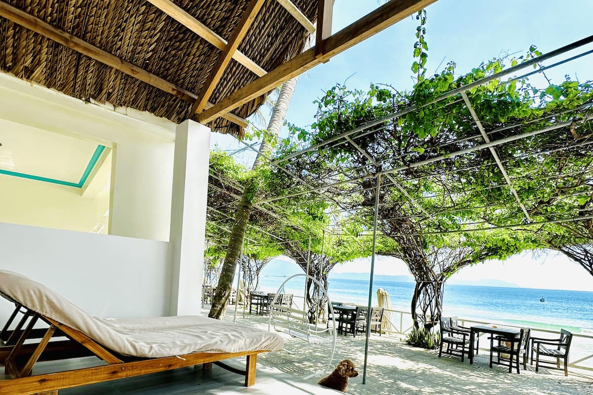 Deluxe Bungalow with Sea View | Terrace/patio
