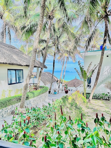 Paradise Resort Doc Let â All Inclusive