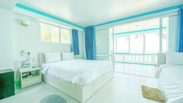 Floor Building Sea View Private Balcony