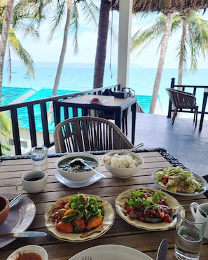 Restaurant - Paradise Resort Doc Let – All Inclusive (Ninh Hoa)