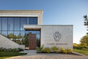 Exterior detail - Valens Residence (Radetići)