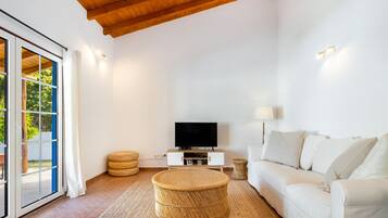 Casa, 4 quartos, para não fumantes | Sala de estar | TV de tela plana