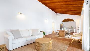 Casa, 4 quartos, para não fumantes | Sala de estar | TV de tela plana