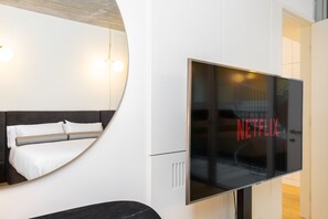 Apartment, 3 Bedrooms, Non Smoking | 3 bedrooms, free cots/infant beds, free WiFi, bed sheets - LS48 Prime Location Upscale Apartment (Lisbon)