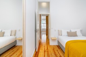 Apartment, 1 Bedroom, Non Smoking | 1 bedroom, free cribs/infant beds, free WiFi, bed sheets - Prata Downtown Premium Apartment (Lisbon)