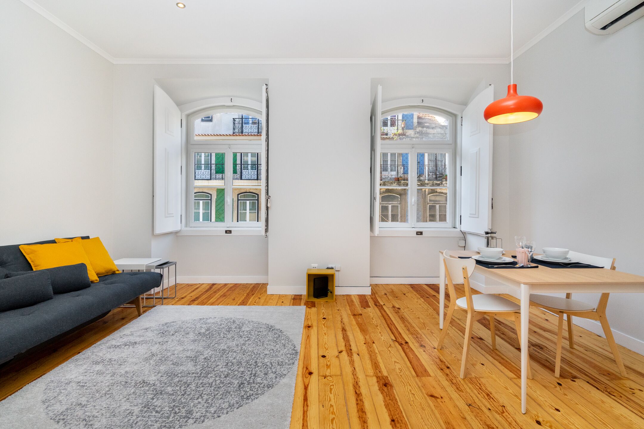 Apartment, 1 Bedroom, Non Smoking | Living room | Flat-screen TV