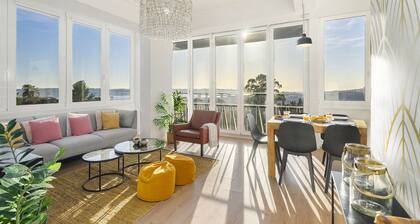 270 Panoramic View Premium Apartment