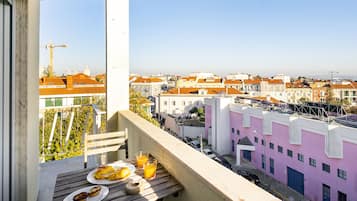 Apartment, 2 Bedrooms, Non Smoking | Balcony