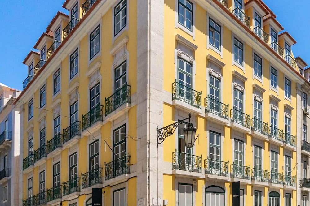 Luxury Chiado Prime Apartment