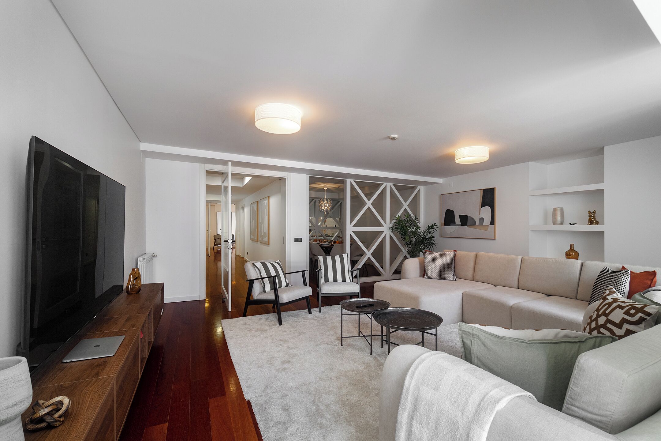 Apartment, 3 Schlafzimmer, Nichtraucher | Wohnbereich | Flachbildfernseher