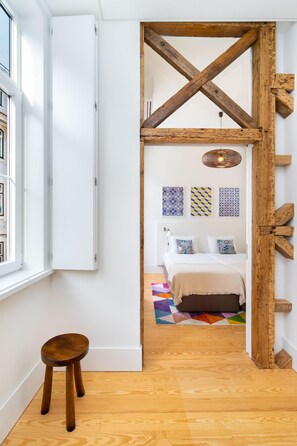 Apartamento, 1 habitación, no fumadores (Pombalino) | Zona de estar | Una televisión de pantalla plana