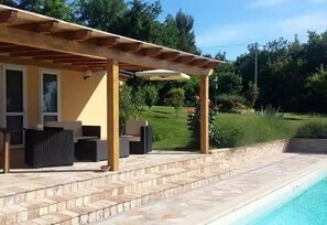Terrace/patio - Agriturismo I Cerri - Prefamino (Marche)