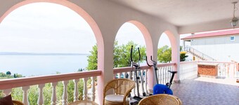 Welcoming Apartment in Tribanj With Terrace