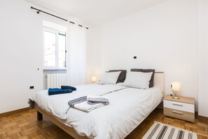 Apartment, 2 Schlafzimmer | 2 Schlafzimmer, kostenloses WLAN, Bettwäsche