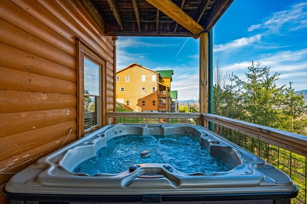 室外 SPA 浴池