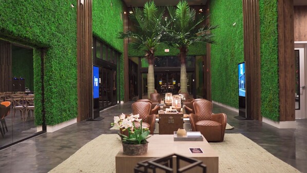 Unclassified image, 1 of 21, button - Family friendly 3B/R Near Disney Free Parking, Free Wi-Fi with Pool (Celebration)