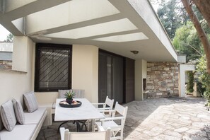 Villa, 2 Bedrooms | Terrace/patio