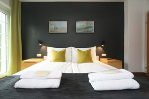 Wifi gratis y ropa de cama 