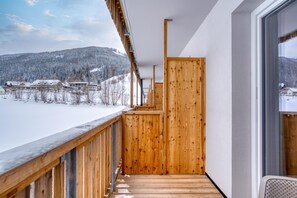 Standaard kamer, 1 twee- of 2 eenpersoonsbedden, balkon | Kameruitzicht