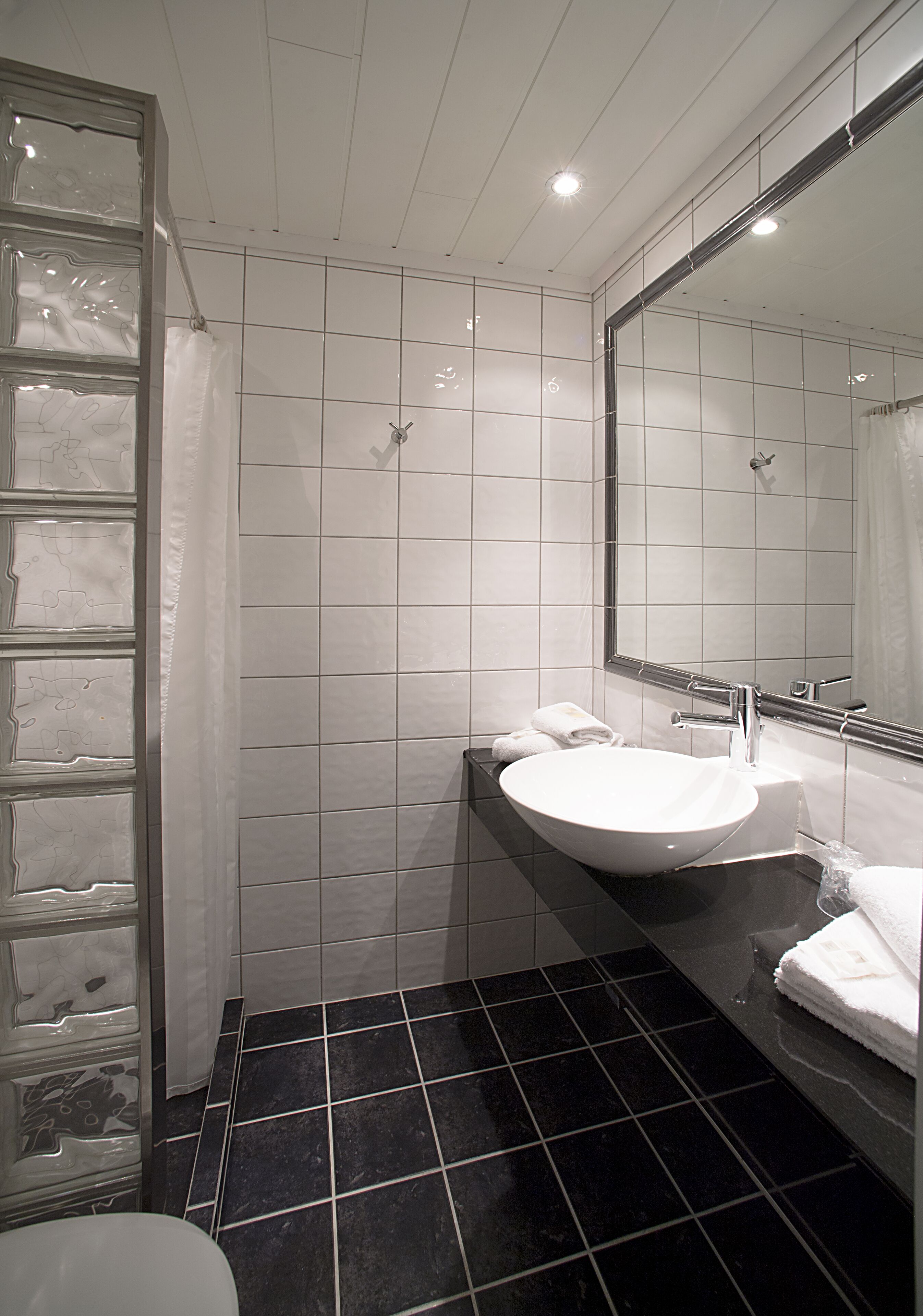 hair dryer, heated floors, towels, soap