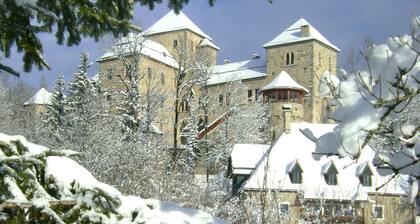 Schloss Fischhorn am See