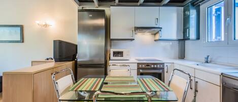 Villa, 2 chambres, vue jardin | Cuisine privée