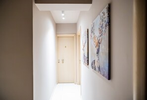 Hallway - Harmony Studios by halu! Apartments (Thessaloniki)