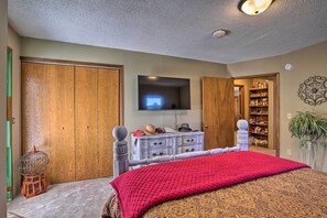 4 bedrooms, Internet, bed sheets