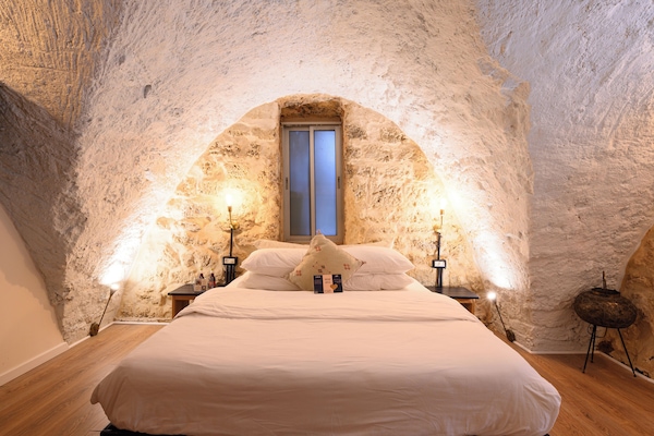 Deluxe-Studio, Badewanne