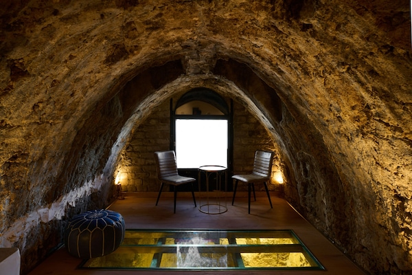 Noam Suite | Living area