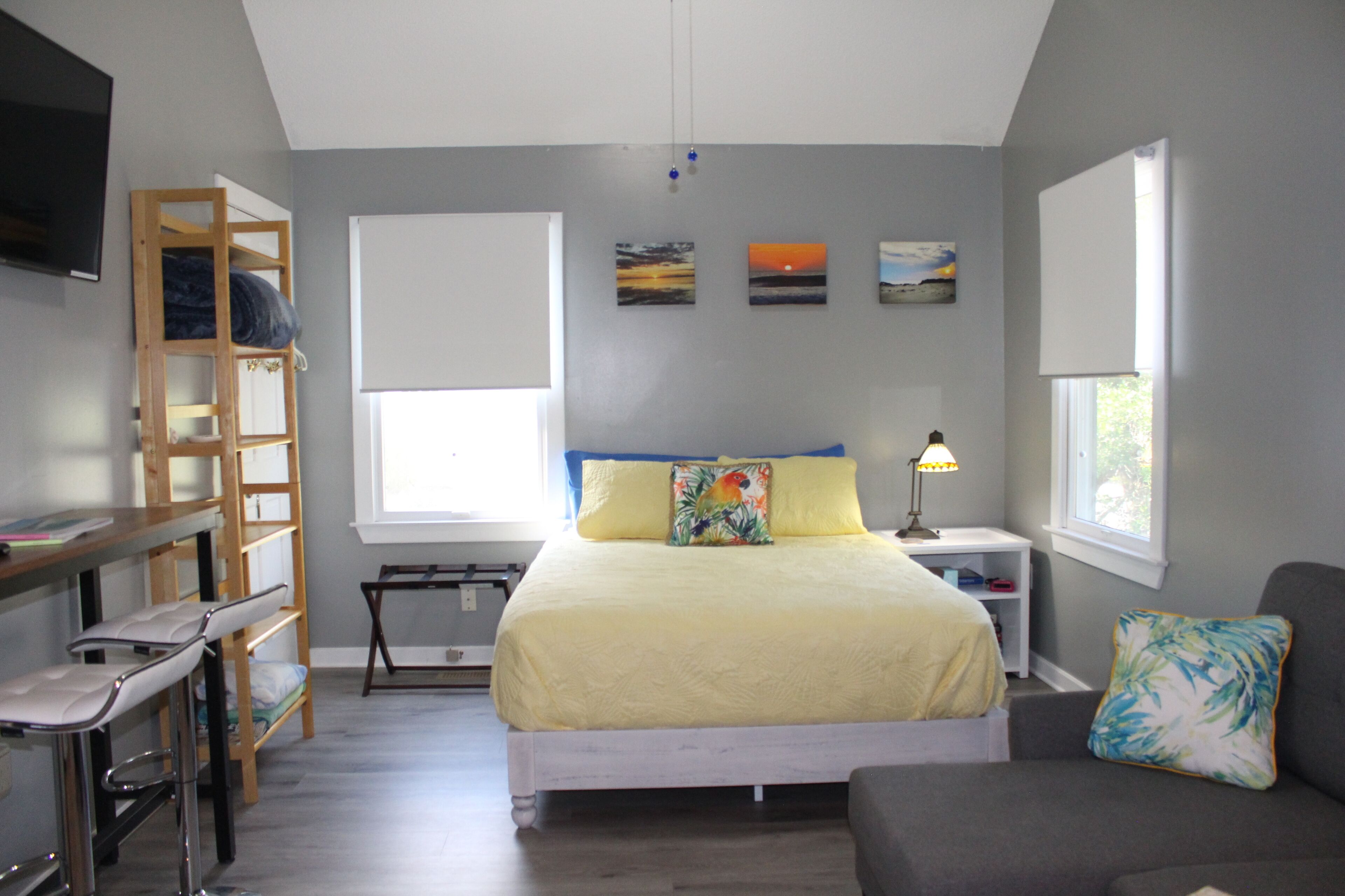 1 bedroom, iron/ironing board, WiFi, bed sheets