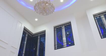 Mexiloyd Luxury Rooms & Suites