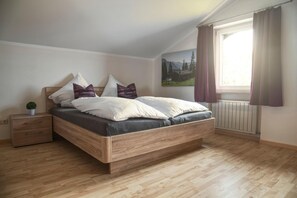 4 Schlafzimmer
