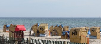 Vacation apartment for 2-4 pers. between forest and waves